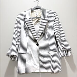 CAbi Women’s Ole Ticking Stripe Bell Sleeve Blazer Jacket Derby Preppy Size 8